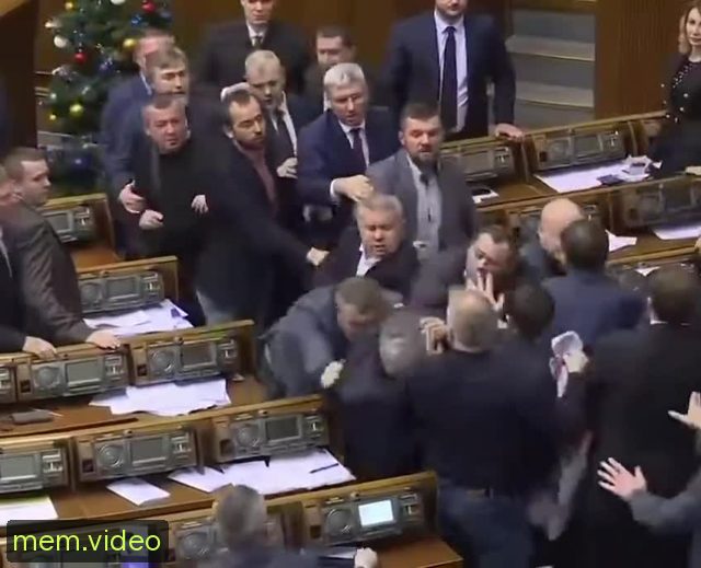 Кадр на 0:06