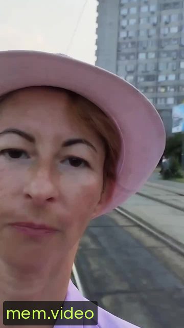 Кадр на 0:16