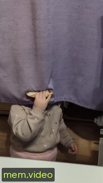 Кадр на 0:01