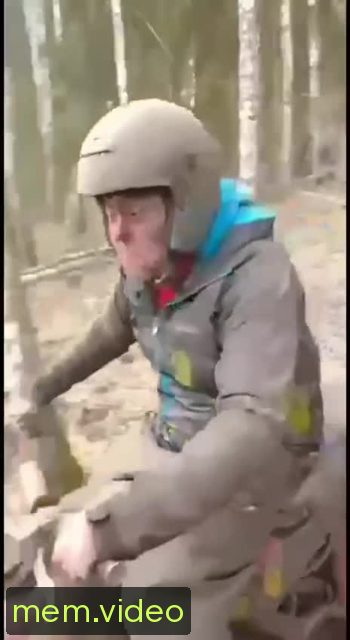 Кадр на 0:02