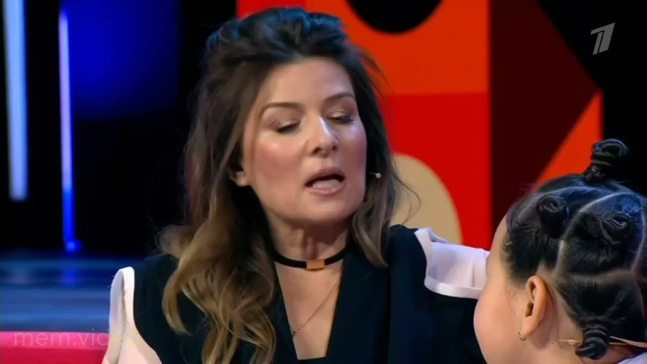 Кадр: «Зубы чищу — танцую»: девочка на шоу «Голос дети»