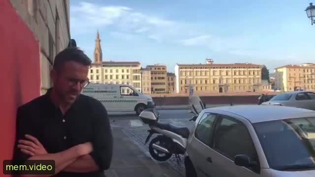Кадр на 0:04