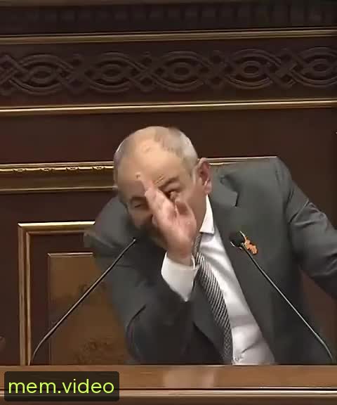 Кадр на 0:03