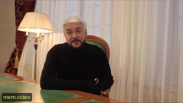 Кадр на 0:03