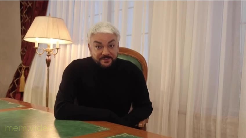 Кадр: «Зашел не в ту дверь» — Филипп Киркоров