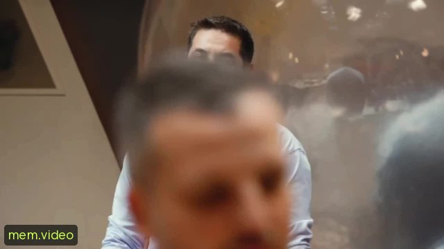 Кадр на 0:02