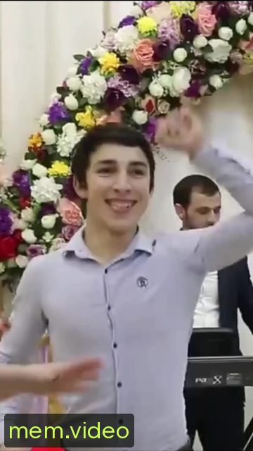 Кадр на 0:04