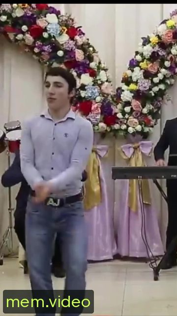 Кадр на 0:08