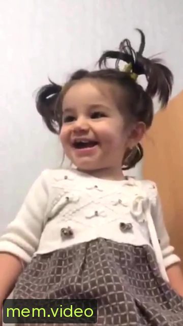 Кадр на 0:03