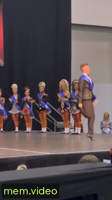 Кадр на 0:03