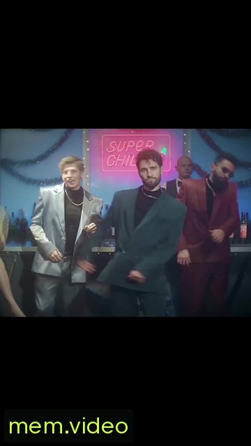 Кадр на 0:09