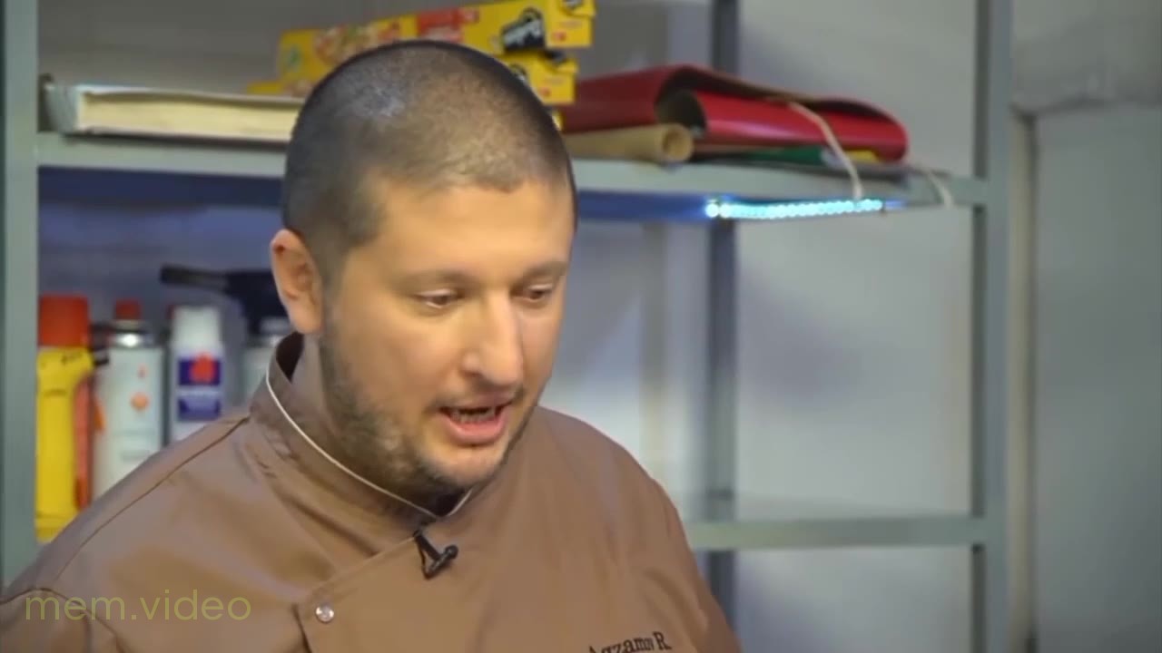 Кадр: Ренат Агзамов: «Как будто я в бомжатнике»
