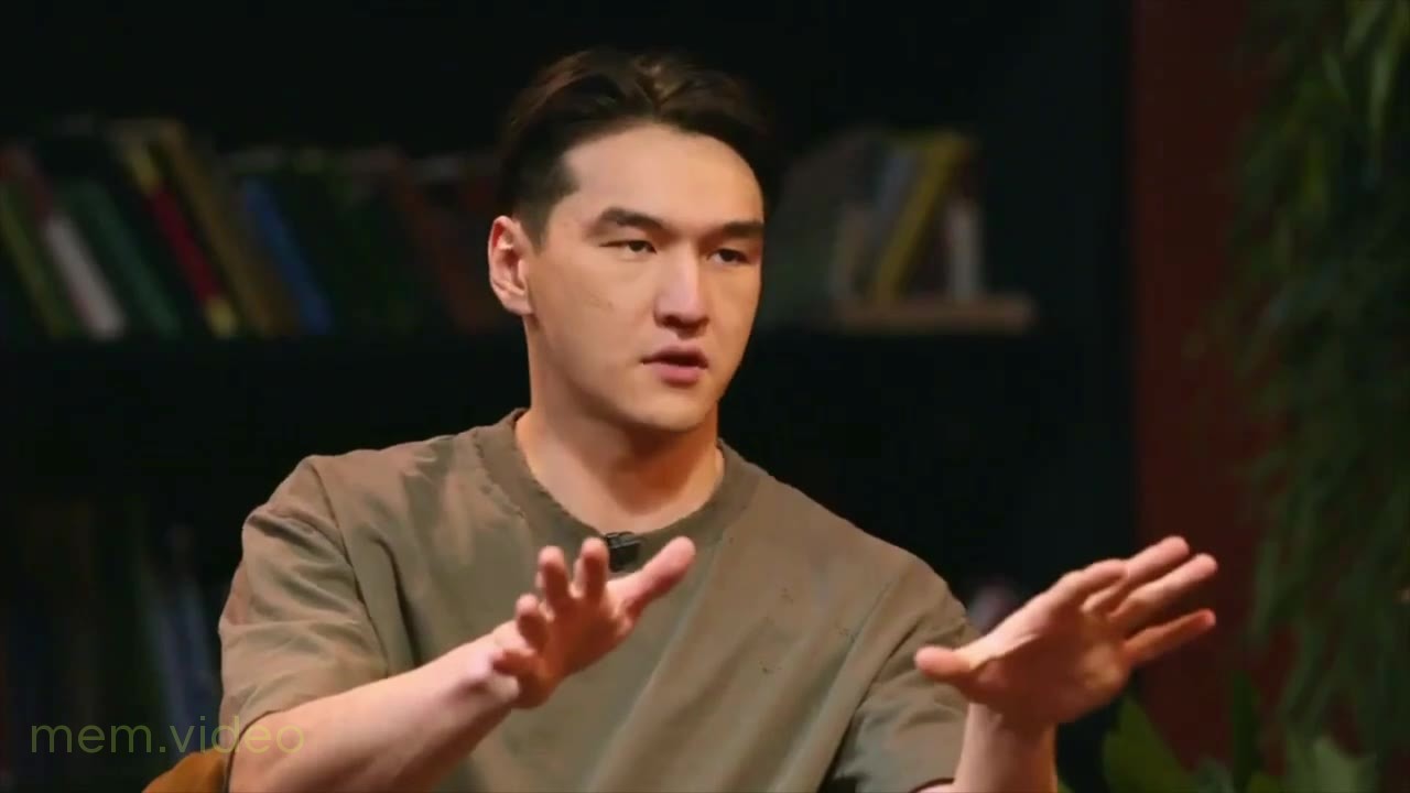 Кадр: «Ничего страшного, хотя как бы ну ни хуя себе» — Нурлан Сабуров