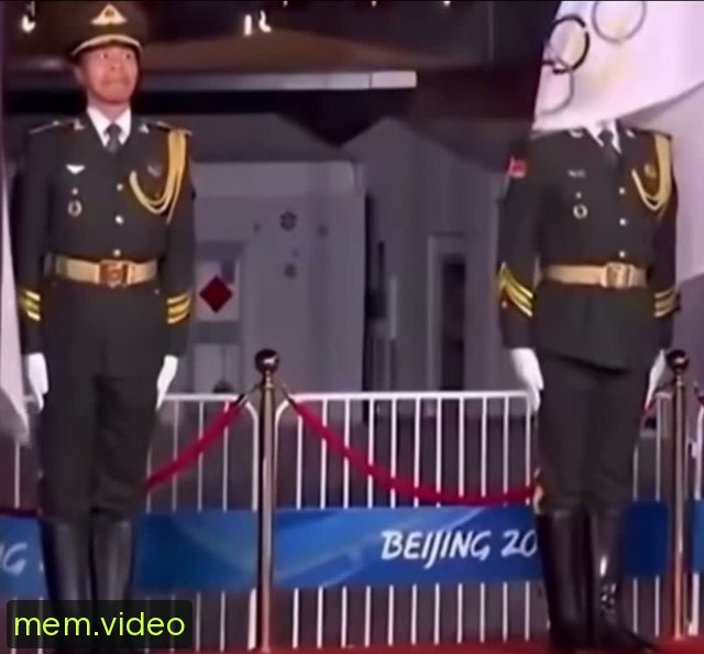 Кадр на 0:03