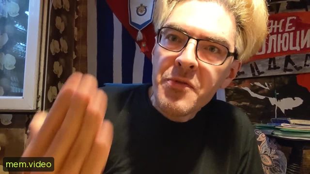 Кадр на 1:01