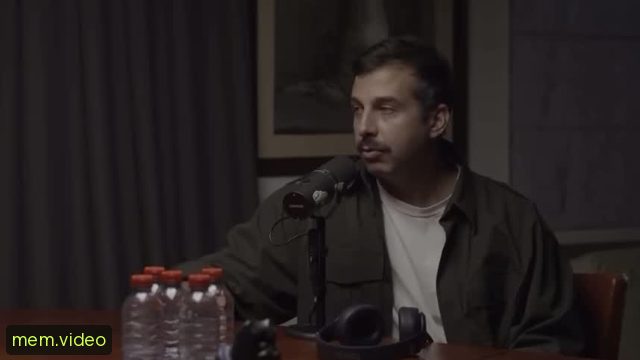 Кадр на 0:02