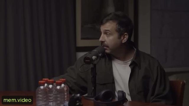 Кадр на 0:03