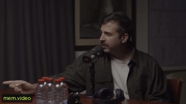 Кадр на 0:04