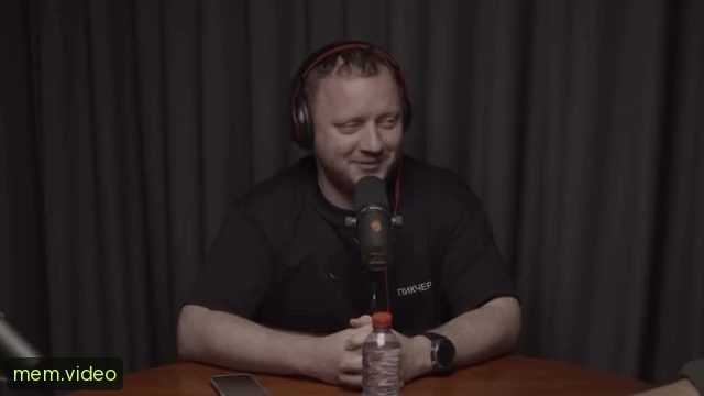 Кадр на 0:09