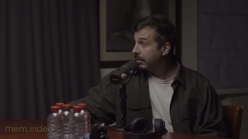 Кадр: Иван Ургант: «Когда я к вам приходил студентом в ваш вуз?»
