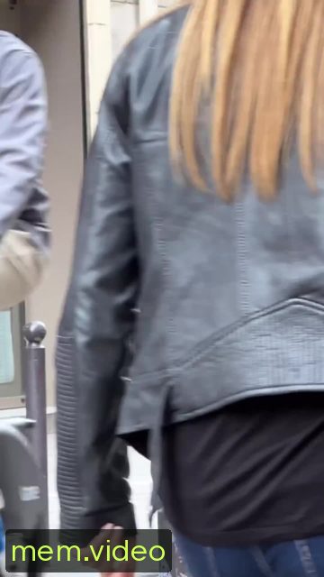 Кадр на 0:32