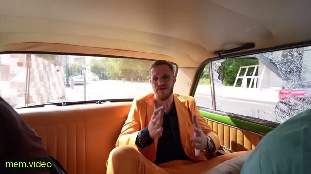 Кадр на 0:01