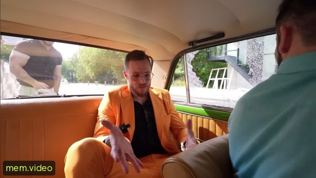 Кадр на 0:06