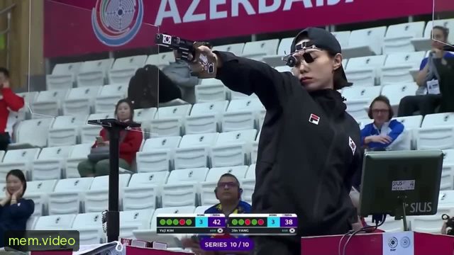 Кадр на 0:02
