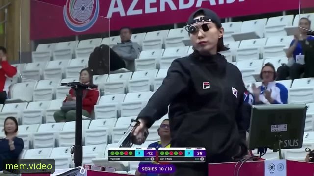 Кадр на 0:02