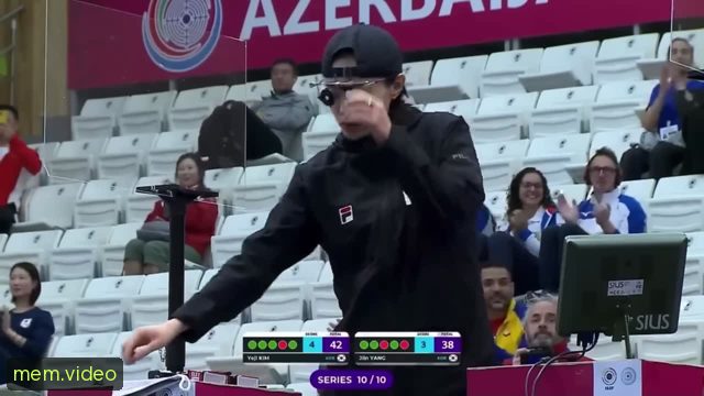 Кадр на 0:08