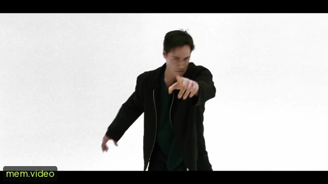 Кадр на 0:08