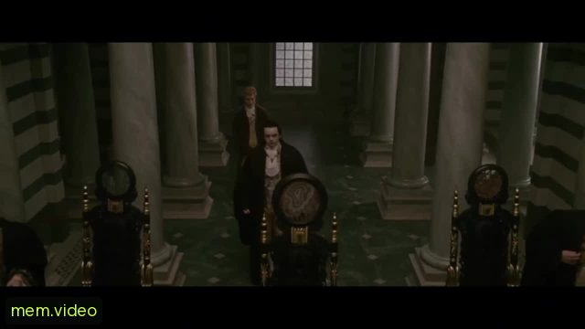 Кадр на 0:30