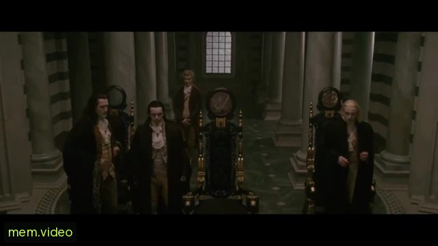 Кадр на 0:33