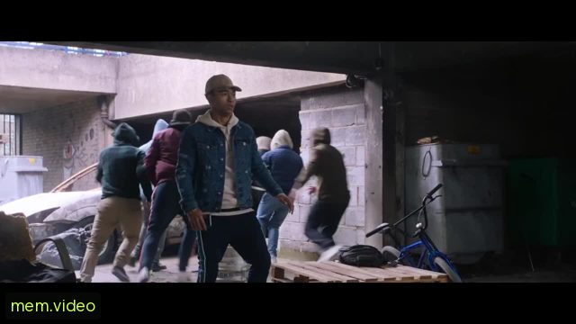 Кадр на 0:06