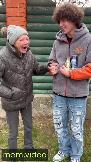 Кадр на 0:06