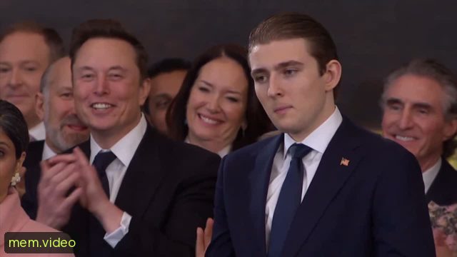 Кадр на 0:04