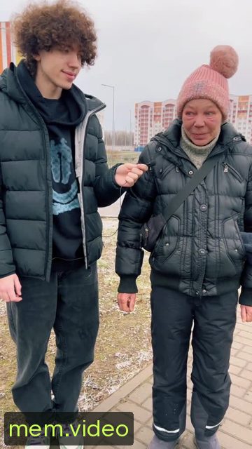 Кадр на 0:01