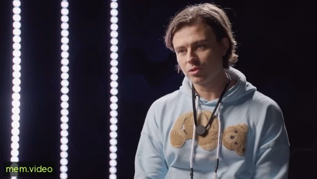 Кадр на 0:01