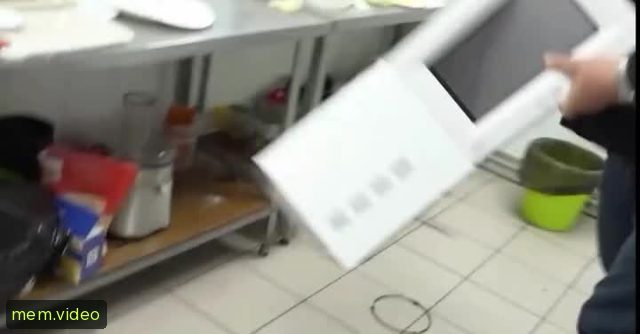 Кадр на 0:07