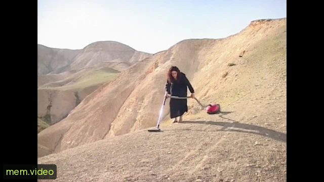 Кадр на 1:13