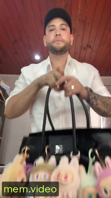 Кадр на 0:00