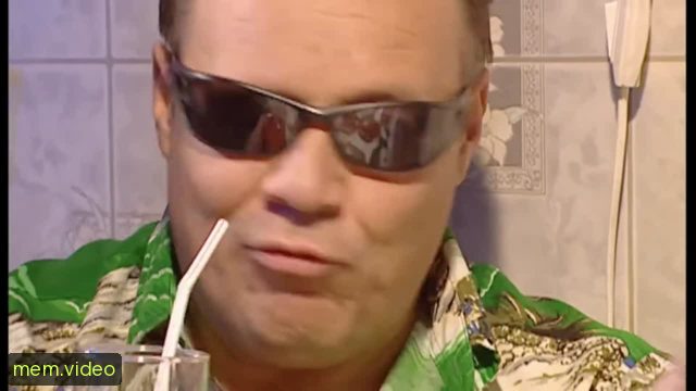 Кадр на 0:09
