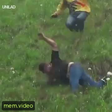Кадр на 1:14