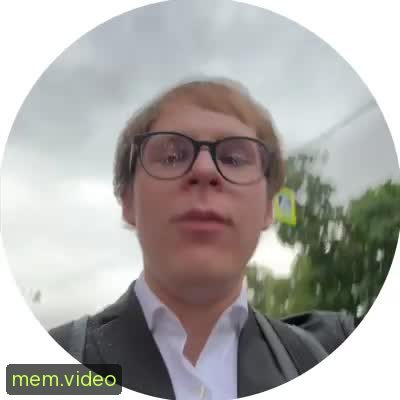 Кадр на 0:09