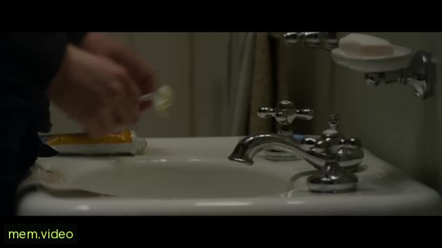 Кадр на 0:06