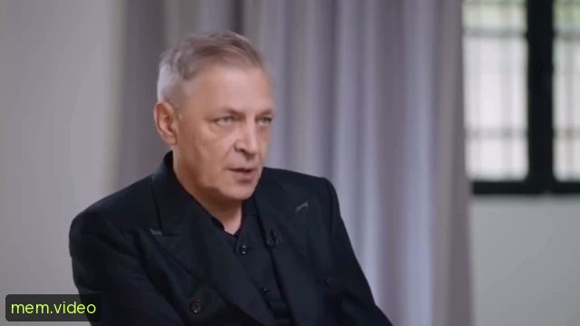 Кадр на 0:06