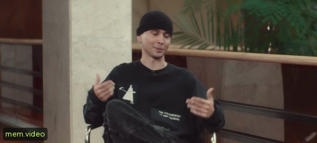 Кадр на 0:04