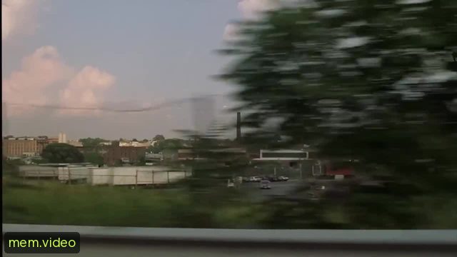 Кадр на 0:20