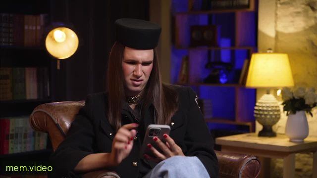 Кадр на 0:02
