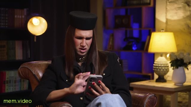 Кадр на 0:03